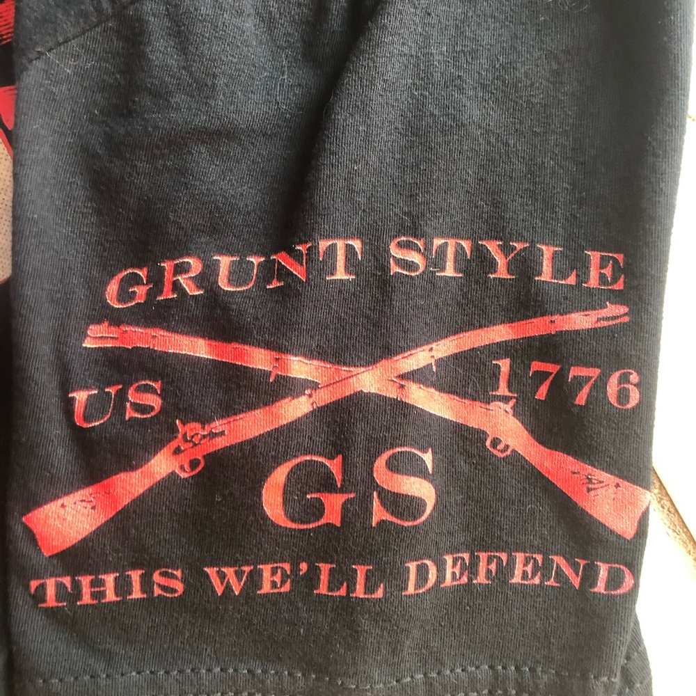 2 Grunt Style Men’s T-shirts Size Medium - Picture 4 of 5
